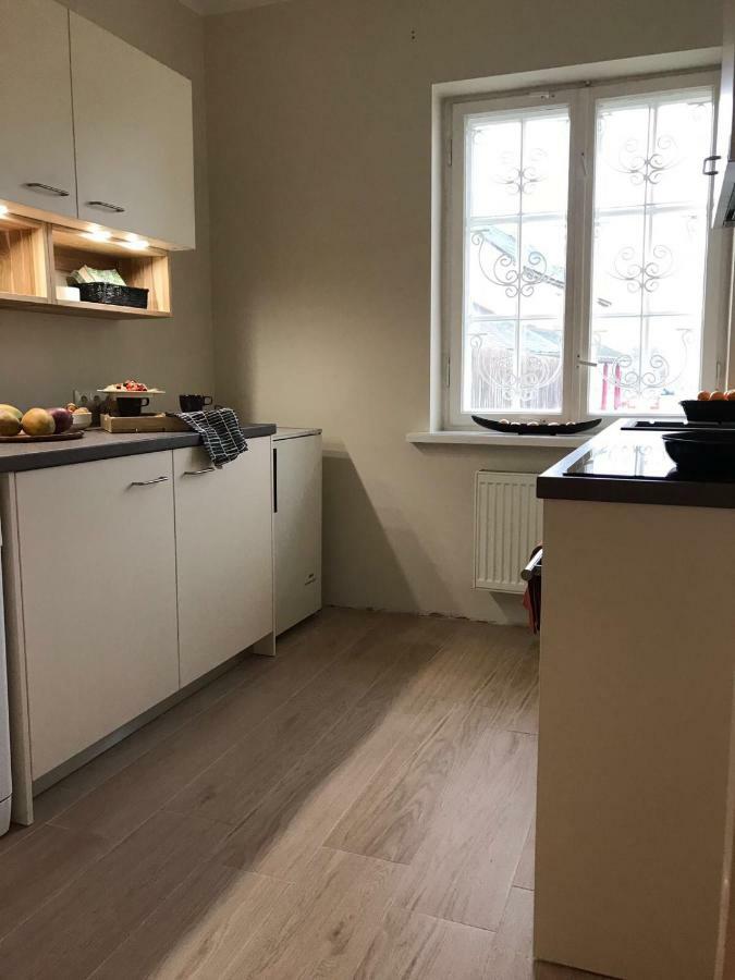 Guest House In Dobele City Center- Pilsetas Maja Zewnętrze zdjęcie